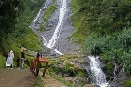 menikmati Pesona Alami Air Terjun Sikarim di Dieng Wonosobo: Tips dan Informasi Wisata